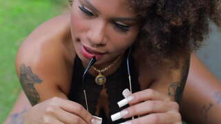 Bunduda gostosa sana çocuk hakkında çok şey gönderdi.